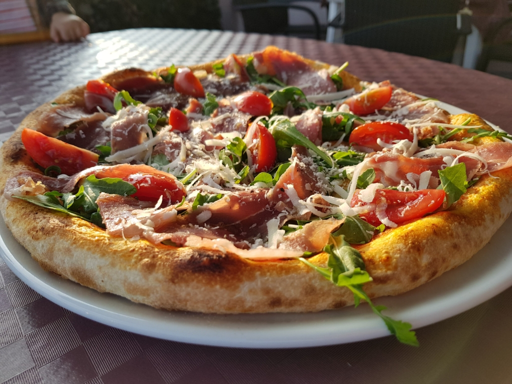 Außerhalb des Center Parcs Eifel gibt es einen sehr leckeren Italiener - Restaurant Pizzeria Milano